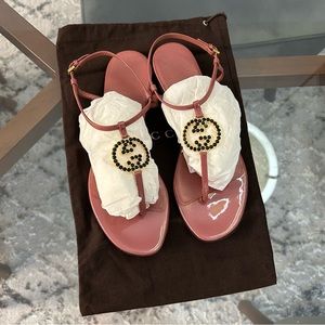 Gucci Interlocking G Logo Patent Leather Pink Sandals Thongs